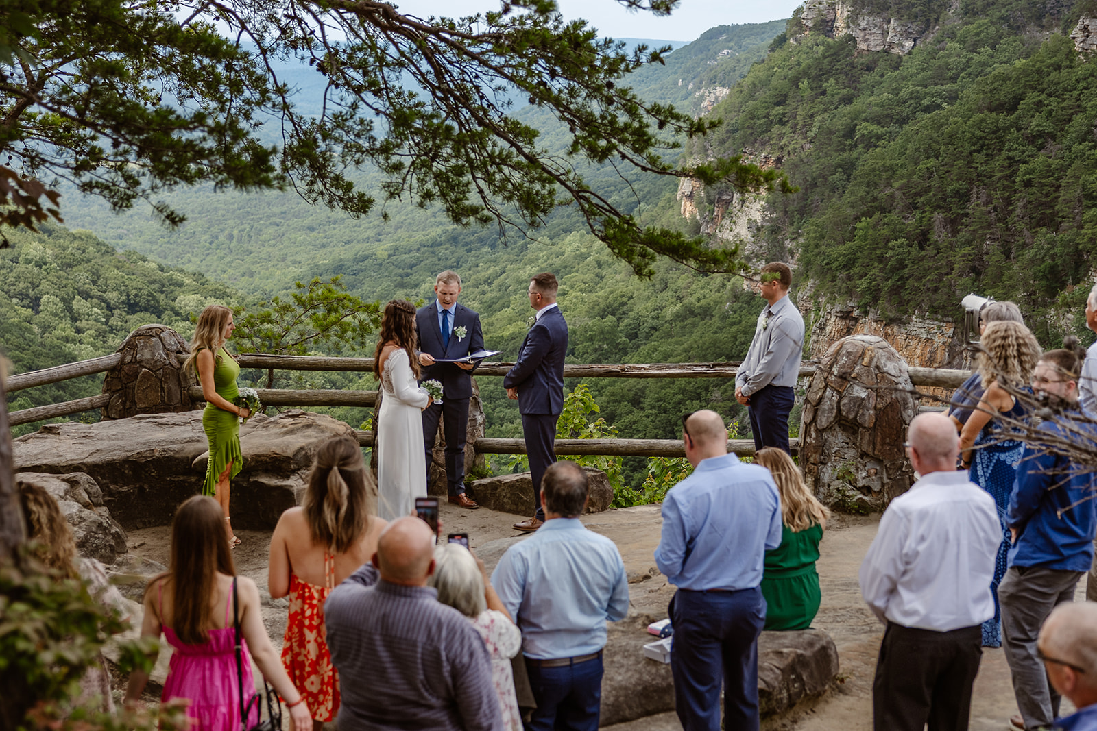 beautiful cloudland canyon elopement ceremony takes place in Georgia